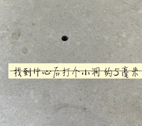醴陵瓷砖空鼓维修公司专业解答在瓷砖铺贴过程中，如果砂料搅拌不均匀，将会带来以下问题
